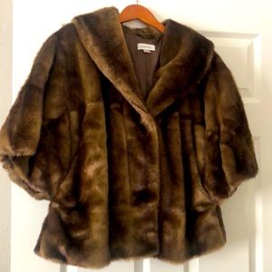 Calvin Klein Fho Fur coat